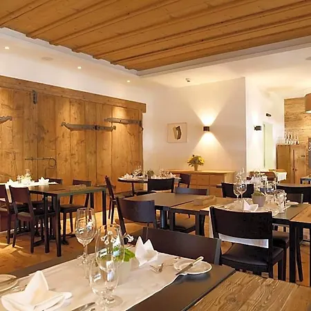 Hotel Alpina Parpan