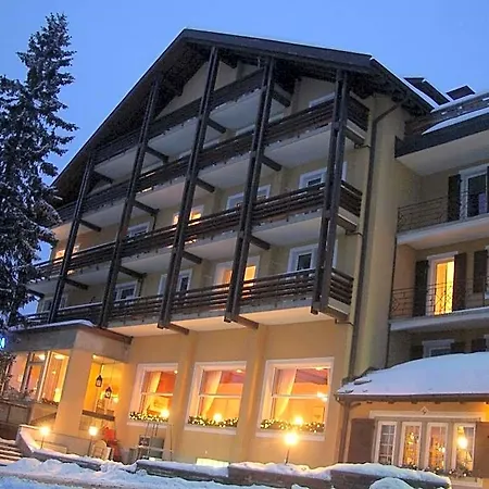 Alpina Parpan 3*
